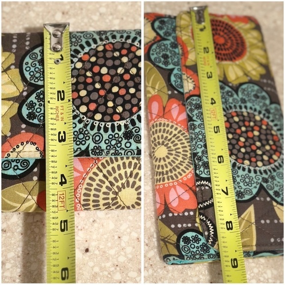 Vera Bradley Glenna Shoulder Bag, Wallet, Sunglass Case & Lanyard Shower Flowers - Picture 10 of 14